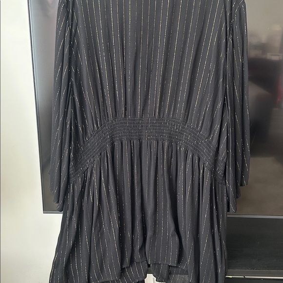 Torrid Black Gauze Button Front Smocked Babydoll Blouse Size 5X - Picture 11 of 16